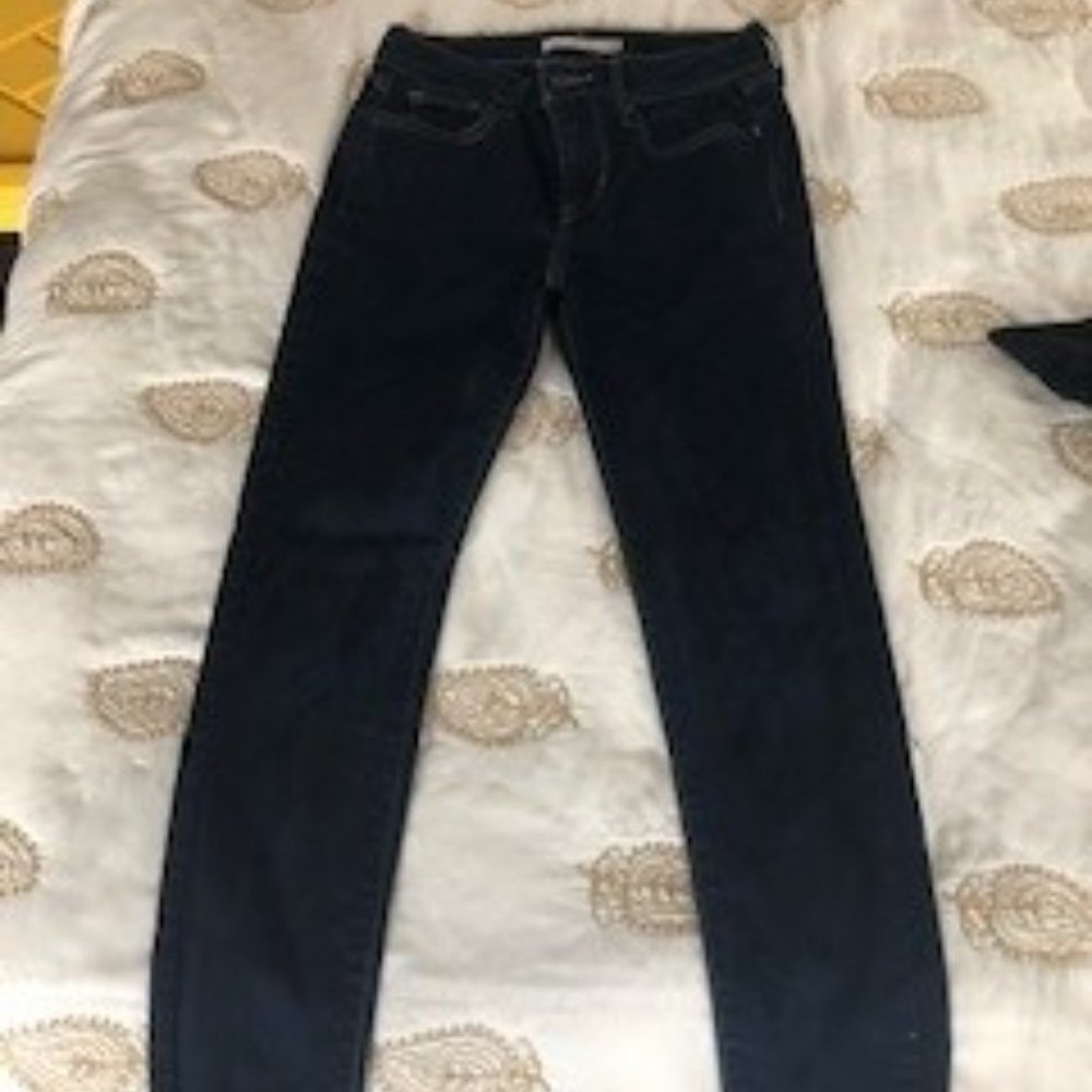 Levi's 710 Super Skinny Women's Jeans